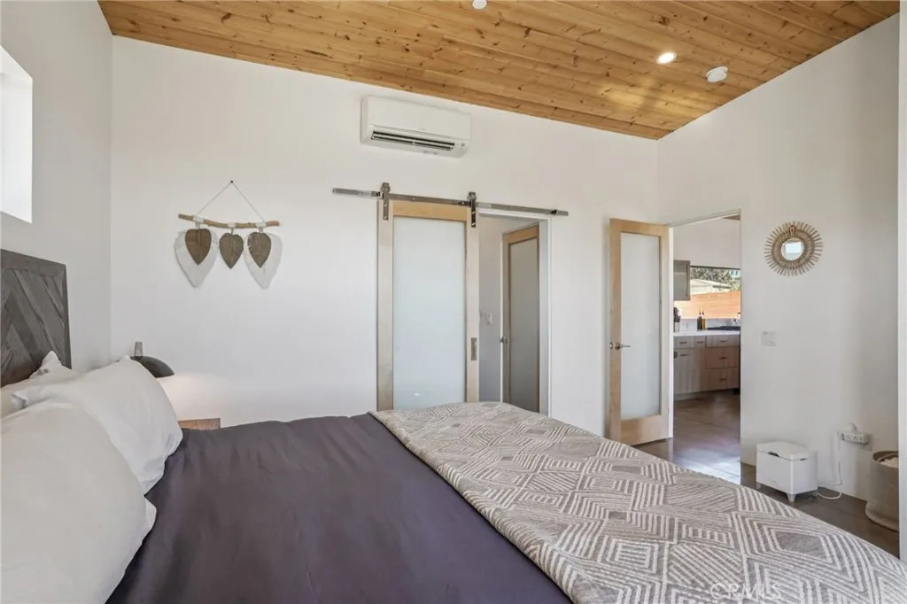 59080 Nelson Ave, Yucca Valley, California 92284 home-pic-20